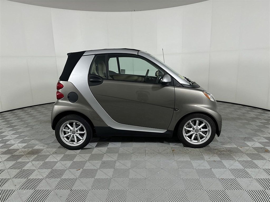 2009 Smart Fortwo null image 1