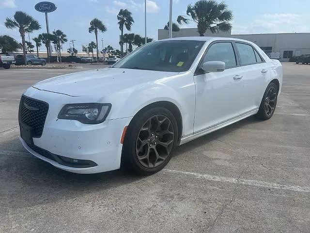 2017 Chrysler 300