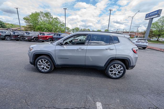 2022 Jeep Compass