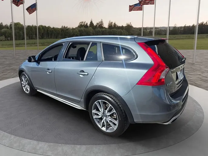 2018 Volvo V60