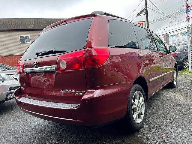 2006 Toyota Sienna