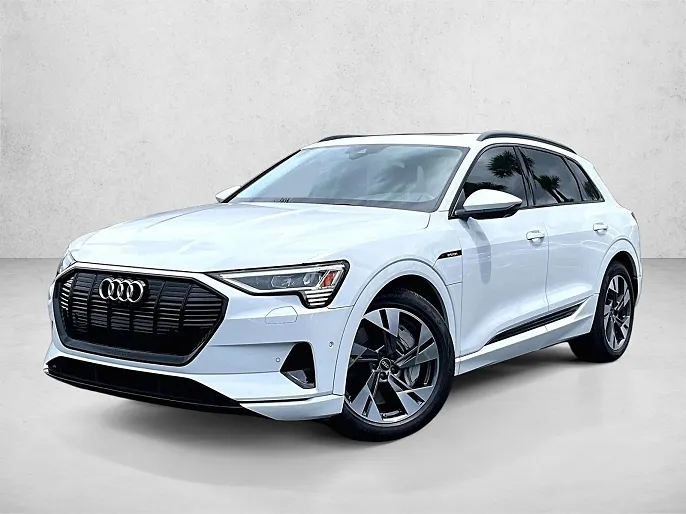 2022 Audi e-tron
