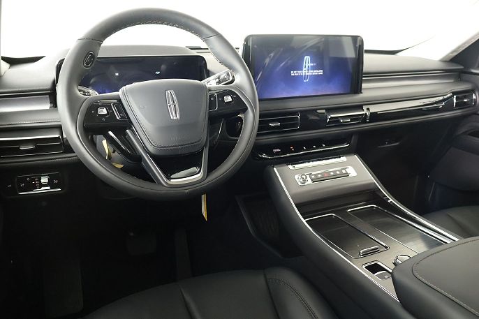 2026 Lincoln Aviator