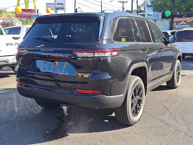 2025 Jeep Grand Cherokee