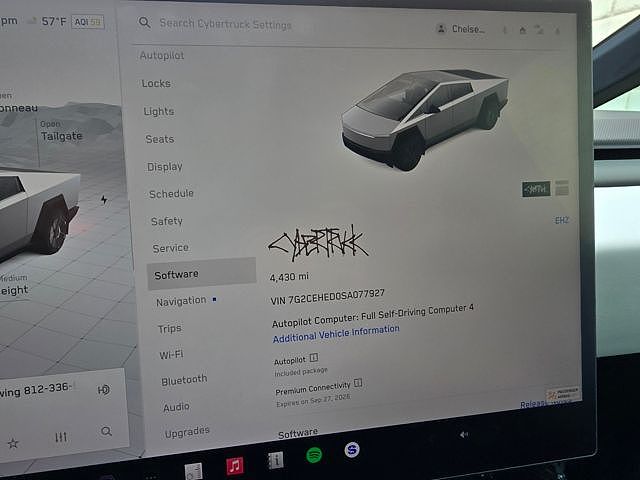 2025 Tesla Cybertruck