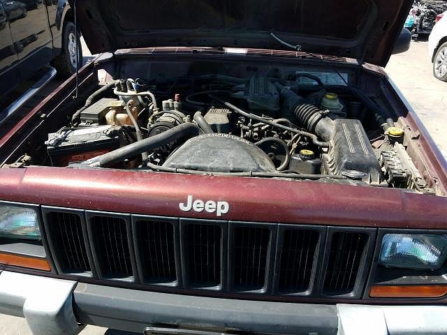 2000 Jeep Cherokee SE image 58