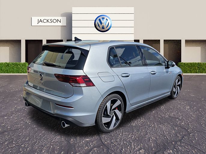 2025 Volkswagen Golf