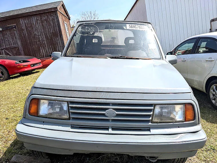 1996 Suzuki Sidekick, Jx/Ja | 2S3TA02C4T6400884 | Bid