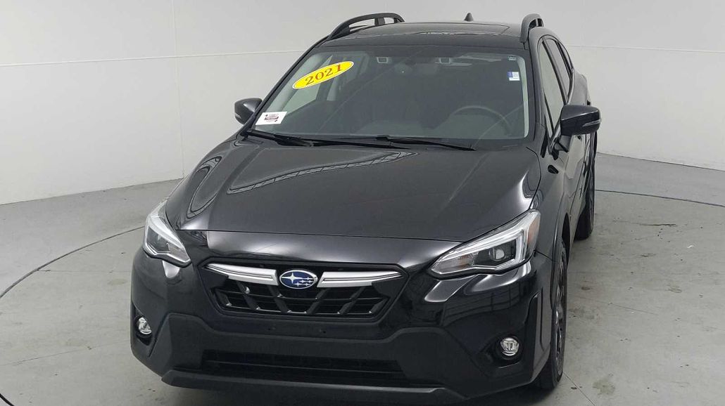 2021 Subaru Crosstrek Limited image 2