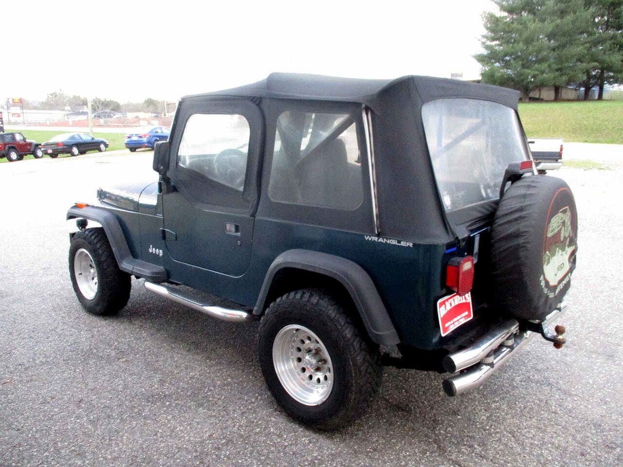 1995 Jeep Wrangler S image 4