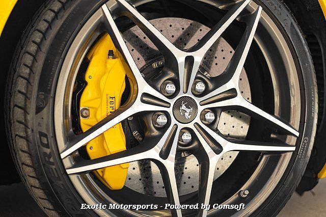 2015 Ferrari California T image 33