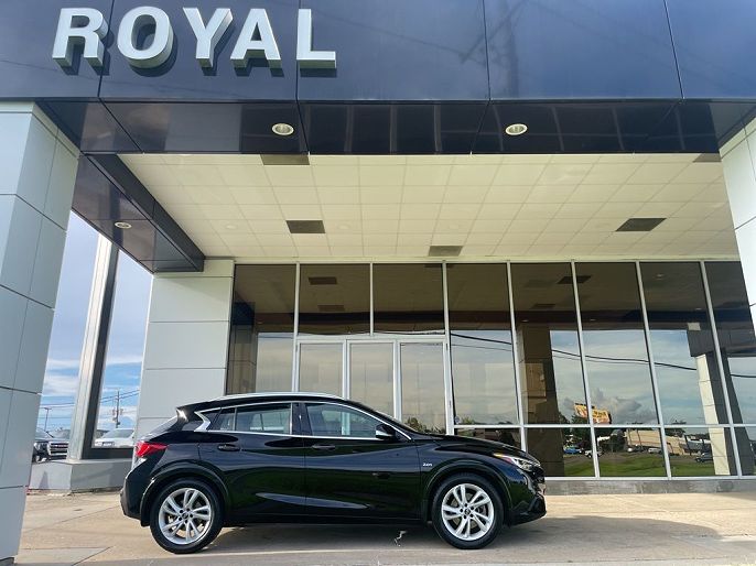 2018 Infiniti QX30