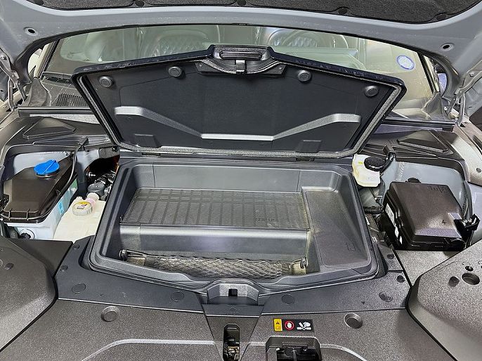 2023 Genesis GV60
