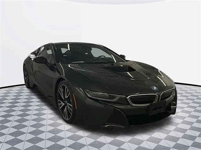 2015 BMW i8 null image 2
