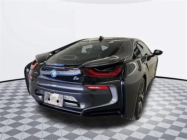 2015 BMW i8 null image 4