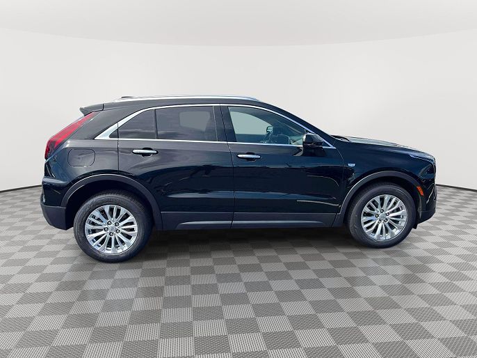 2024 Cadillac XT4