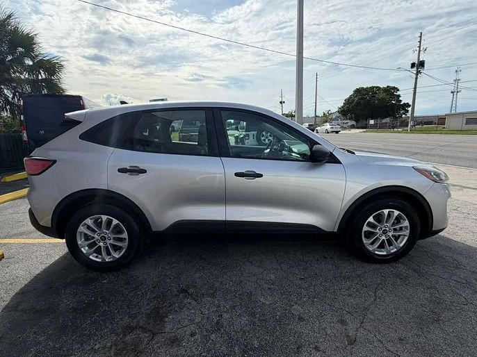 2020 Ford Escape