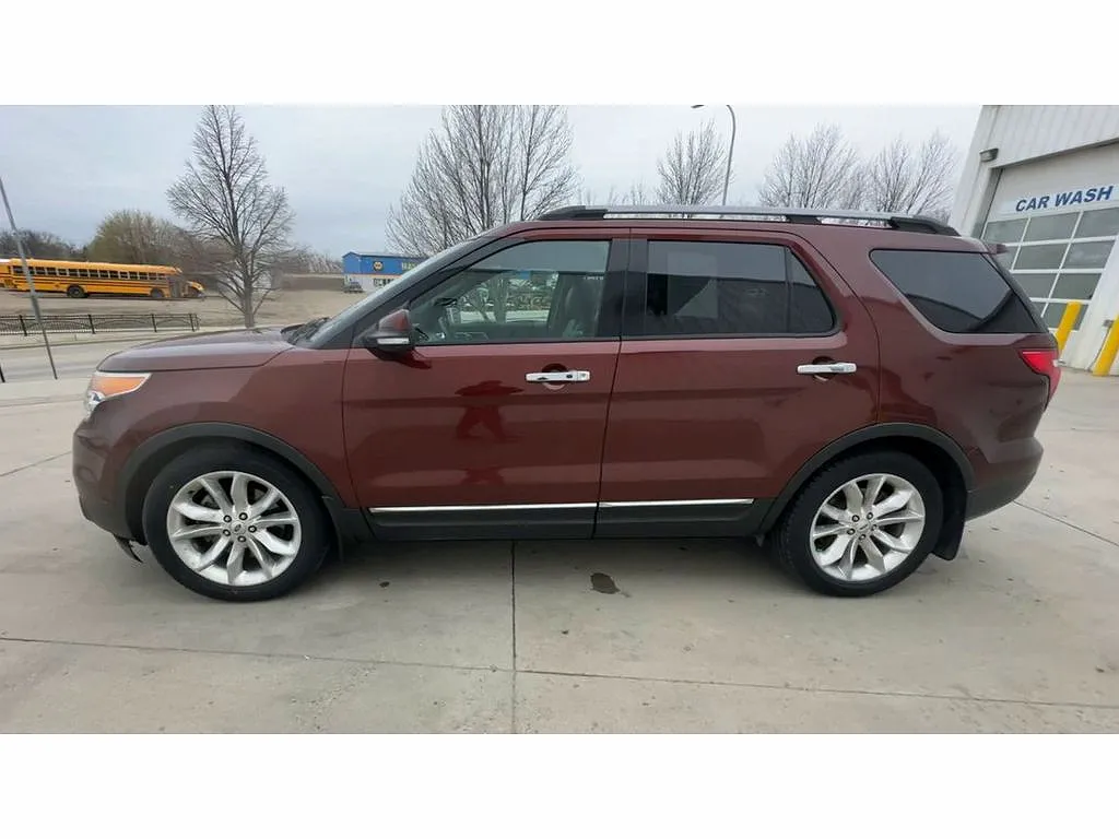 2015 Ford Explorer Limited Edition image 4