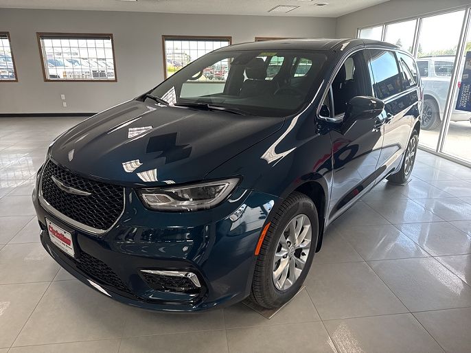 2025 Chrysler Pacifica
