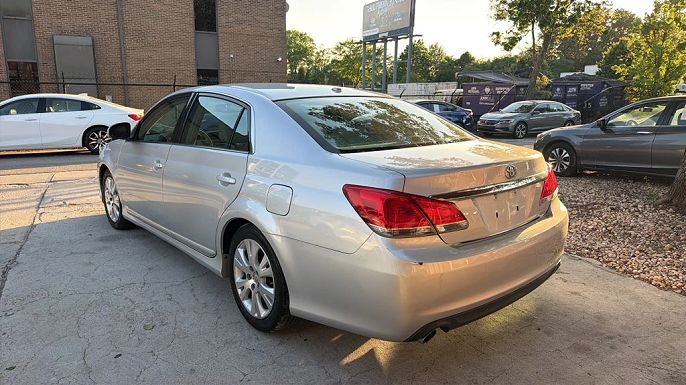 2011 Toyota Avalon