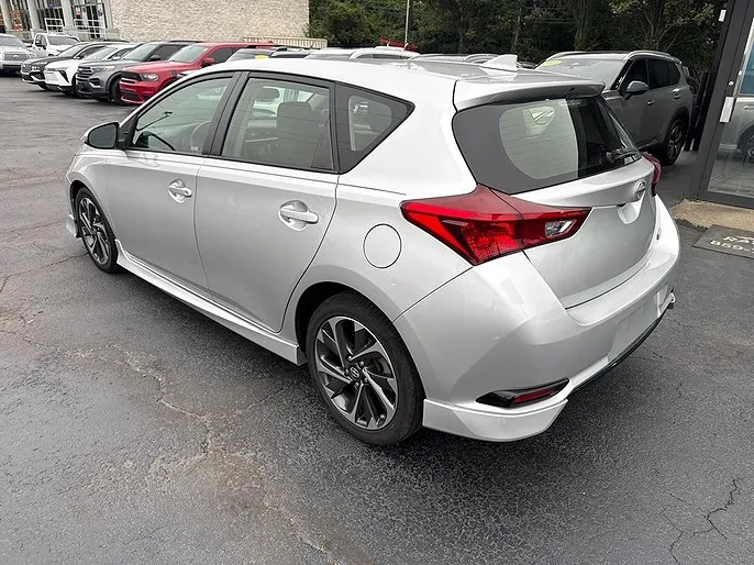 2016 Scion iM
