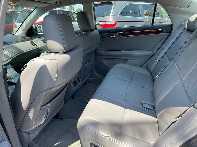 2010 Toyota Avalon