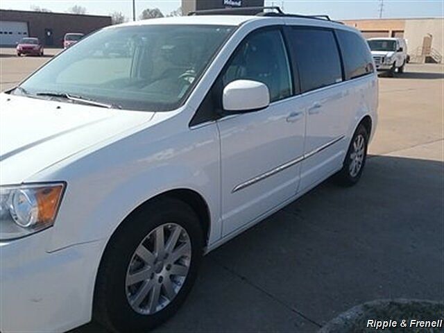2016 Chrysler Town & Country