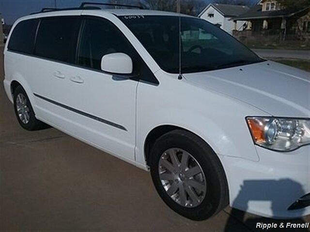 2016 Chrysler Town & Country