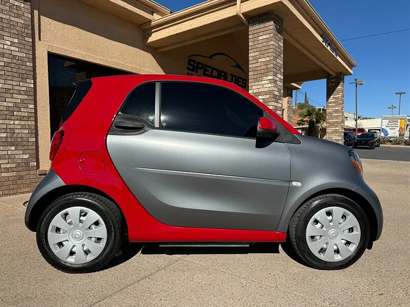 2019 Smart Fortwo Prime image 3