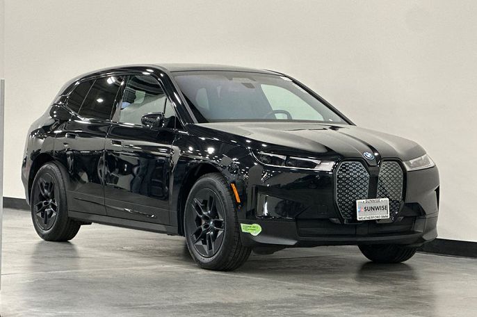 2024 BMW iX