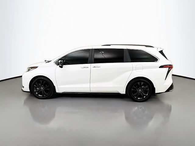 2024 Toyota Sienna