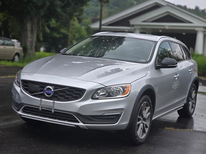 2017 Volvo V60
