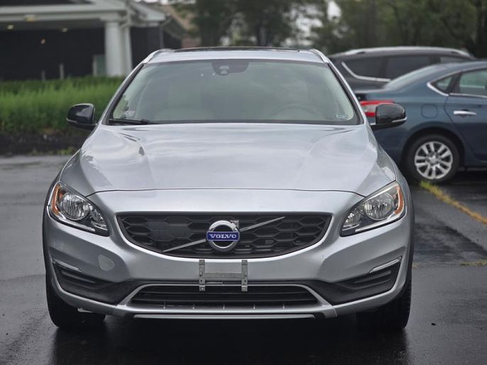 2017 Volvo V60