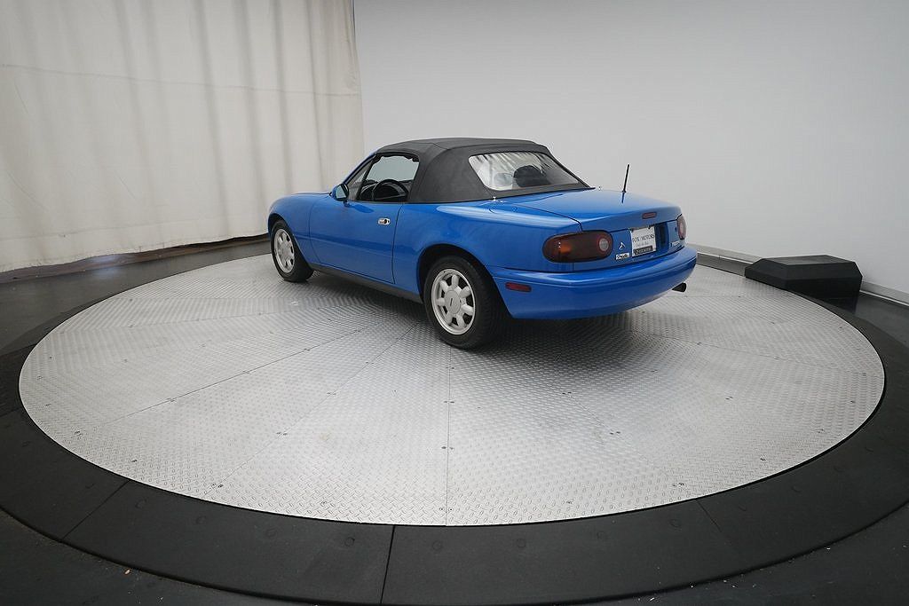 1990 Mazda Miata null image 27