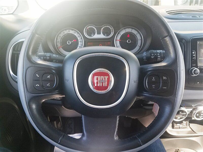 2014 Fiat 500L Easy image 15