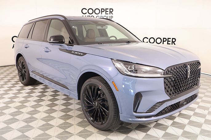 2027 Lincoln Aviator