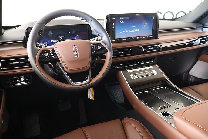2027 Lincoln Aviator