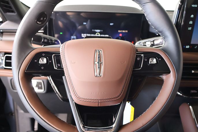 2027 Lincoln Aviator
