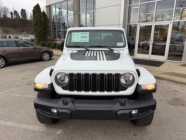 2025 Jeep Gladiator
