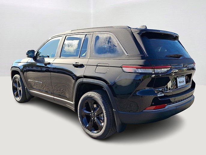 2027 Jeep Grand Cherokee