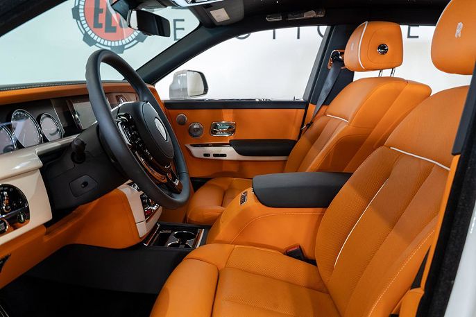 2022 Rolls-Royce Phantom