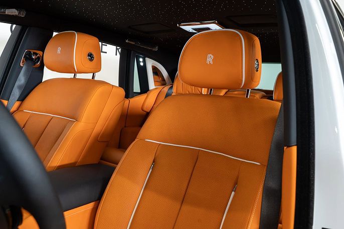 2022 Rolls-Royce Phantom