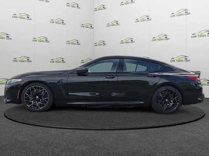 2024 BMW M8