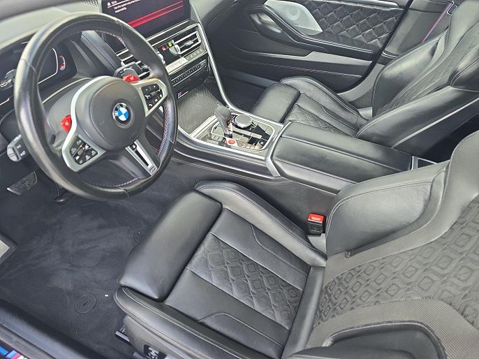 2024 BMW M8