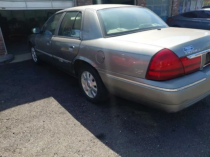 2004 Mercury Grand Marquis