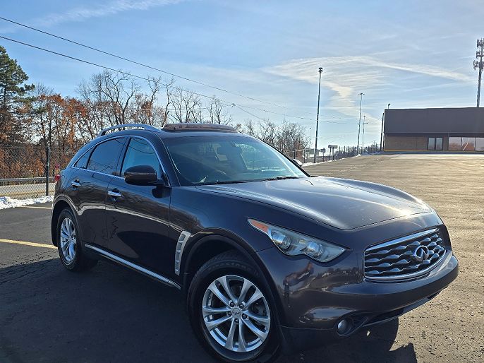 2010 Infiniti FX35