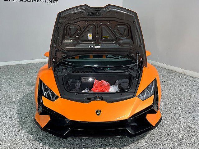 2023 Lamborghini Huracan null image 4