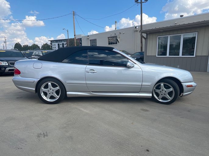 2003 Mercedes-Benz CLK