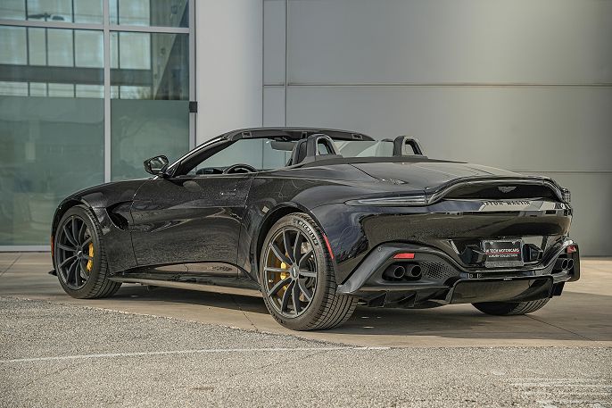 2022 Aston Martin V8 Vantage
