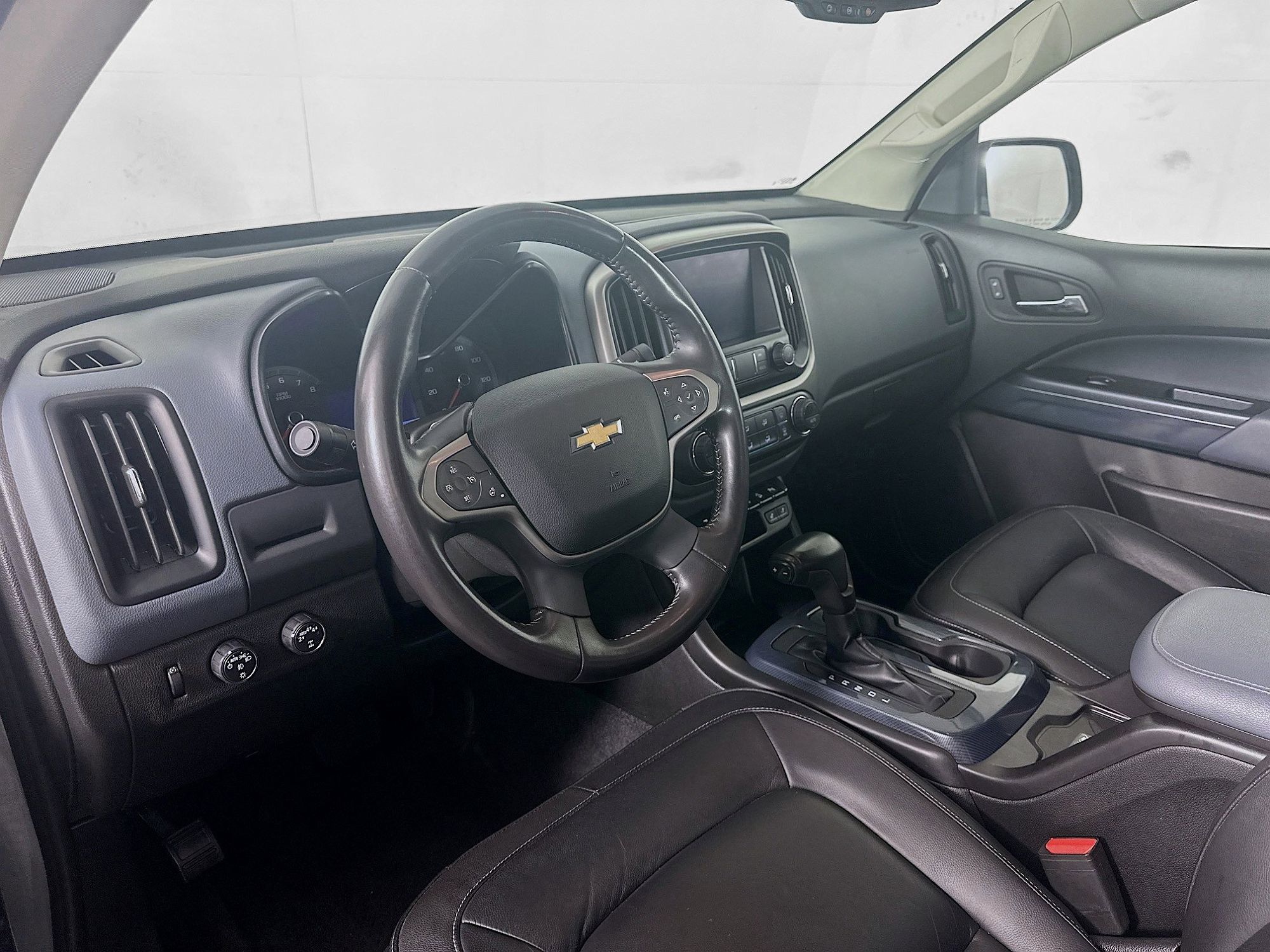 2020 Chevrolet Colorado Z71 image 8